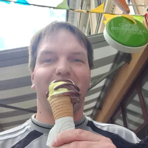 Tommik Profile Picture